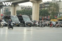 Giao thông Hà Nội thông thoáng bất ngờ trong ngày đầu đi làm sau Tết 