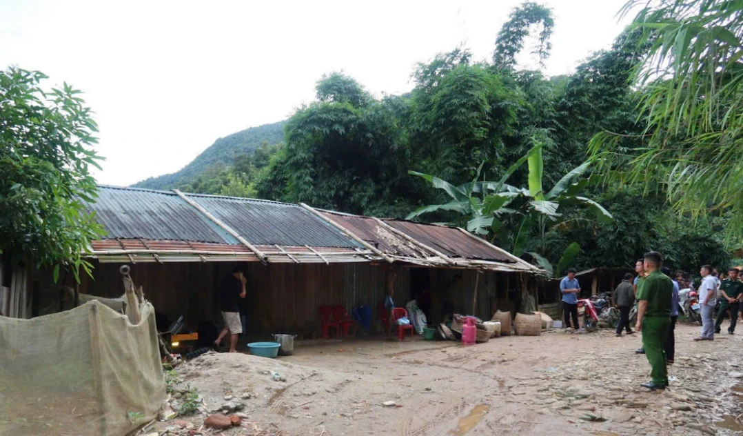 Tiếng gõ cửa định mệnh và cái chết bất thường của người phụ nữ 