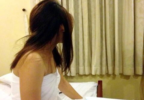 Gái bán dâm đi nhà nghỉ với trai lạ và những cái kết “trắng tay“