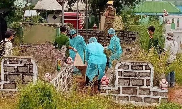 Xác người trong nghĩa trang và quá trình ra tay tàn độc của sát thủ