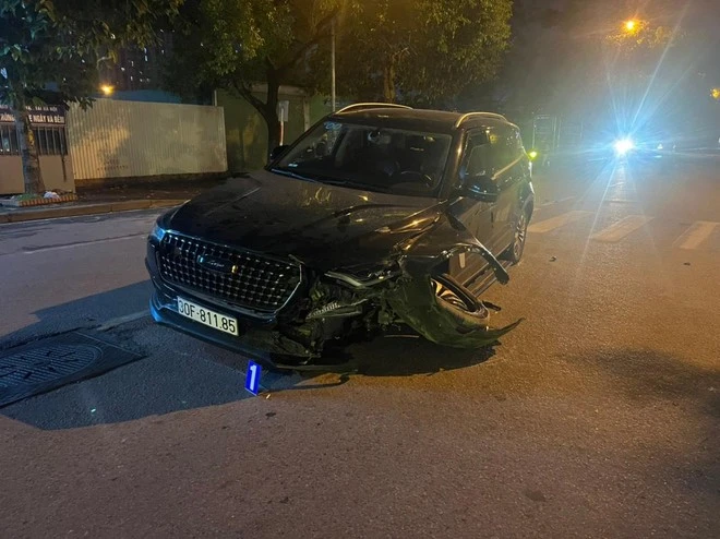 Hà Nội: Giảng viên đại học lái xe đâm liên hoàn trong đêm