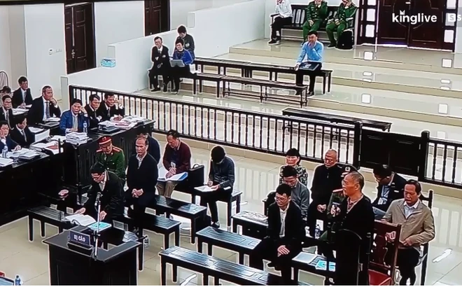 Vụ AVG: Lê Nam Trà khóc, ông Nguyễn Bắc Son, Trương Minh Tuấn cúi đâu xấu hổ tại tòa vì nhận hối lộ