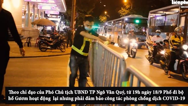 Video: Phố đi bộ hồ Gươm lung linh hơn khi đón khách lại