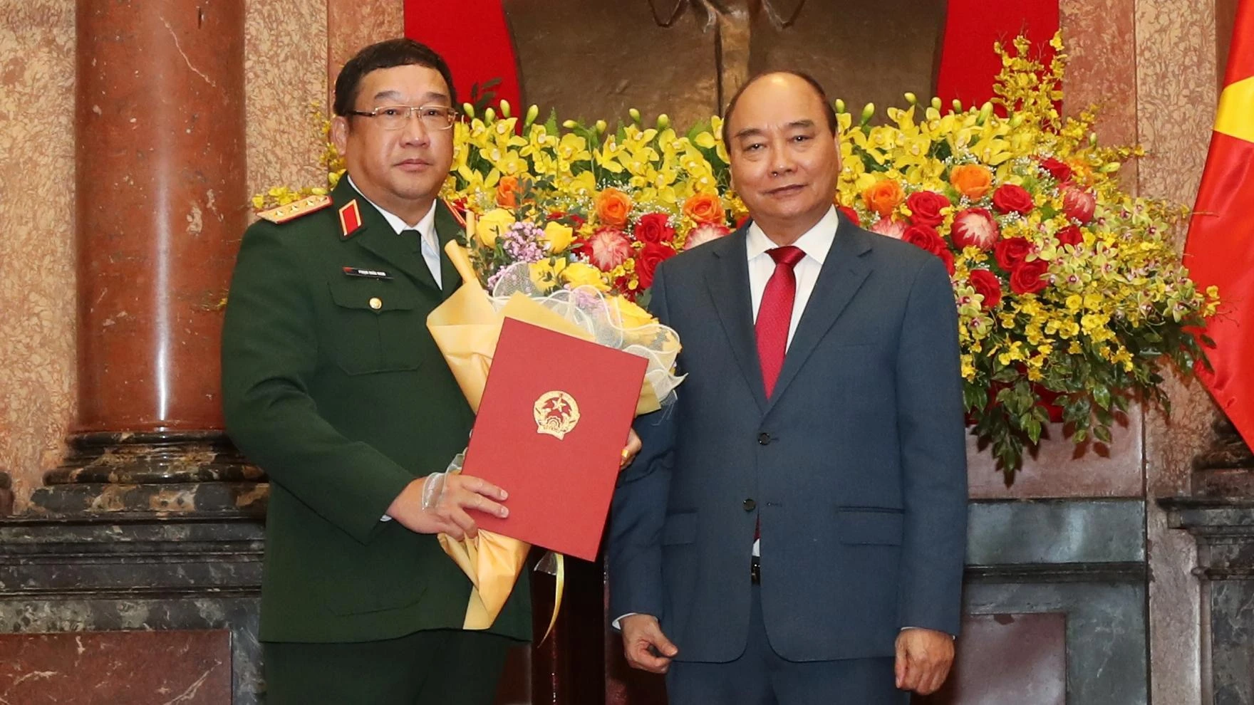 Thăng quân hàm thượng tướng cho Thứ trưởng BQP Phạm Hoài Nam