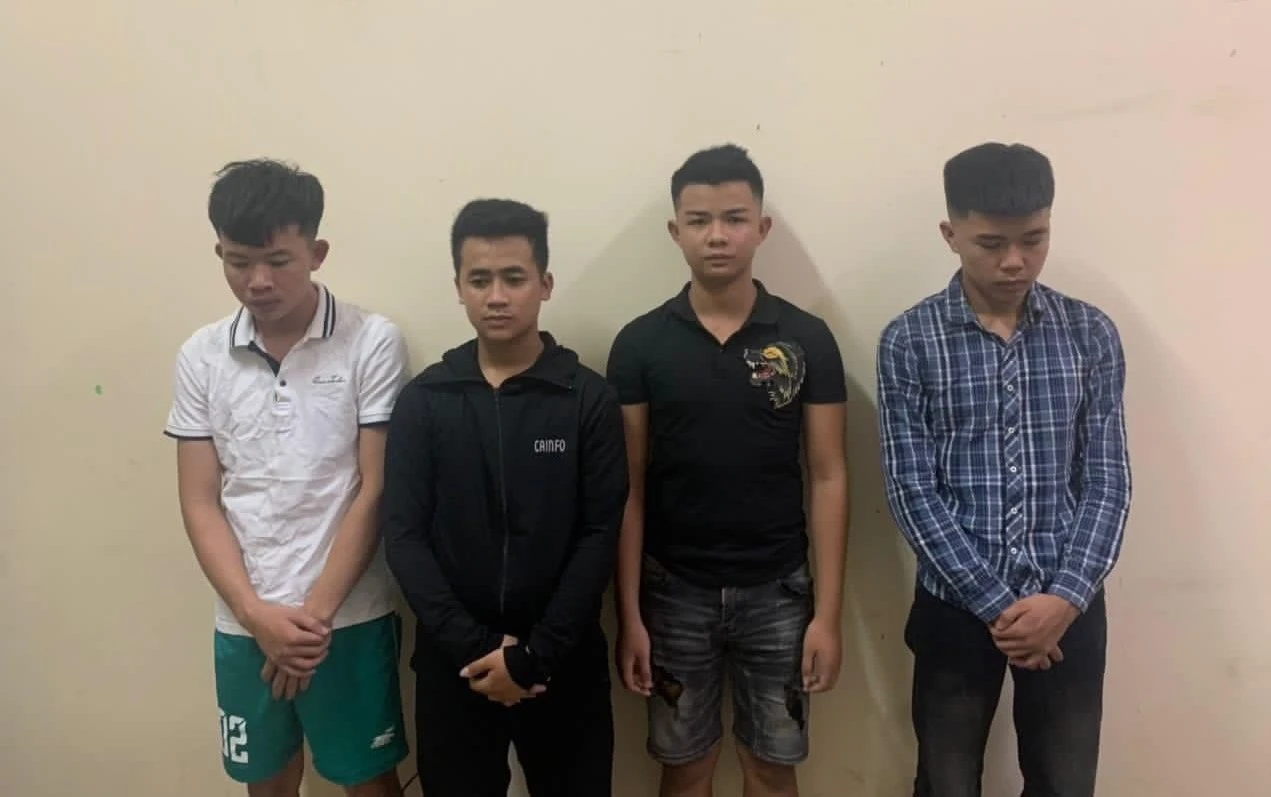 Nghệ An: Bắt nhóm thanh niên đập nát hơn 2 tạ dưa của cụ ông