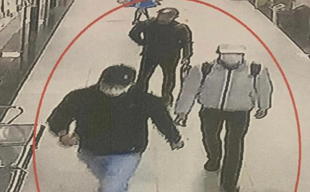 Đặc điểm nhận dạng 3 tên cướp tại chung cư HH1A Linh Đàm