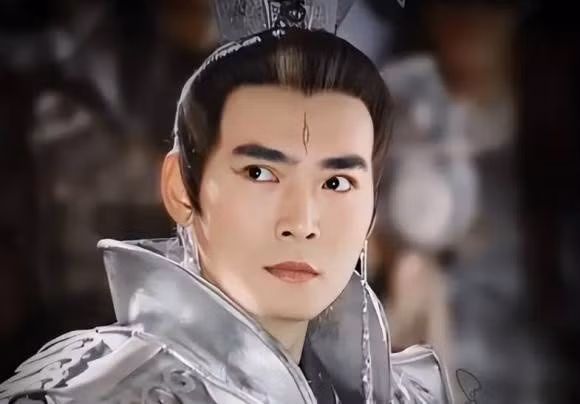 Hay trong trận chiến với Cửu Đầu Trùng, chính Dương Tiễn đã dùng Âm Dương Nhãn tiêu diệt hắn, giúp Ngộ Không đoạt lại được Xá Lợi cho nước Ô Kê.