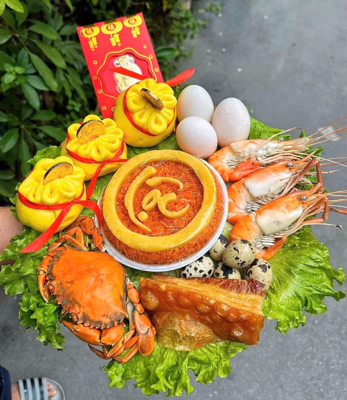 Bộ Tam sên đại diện cho Thiên – Địa – Thủy