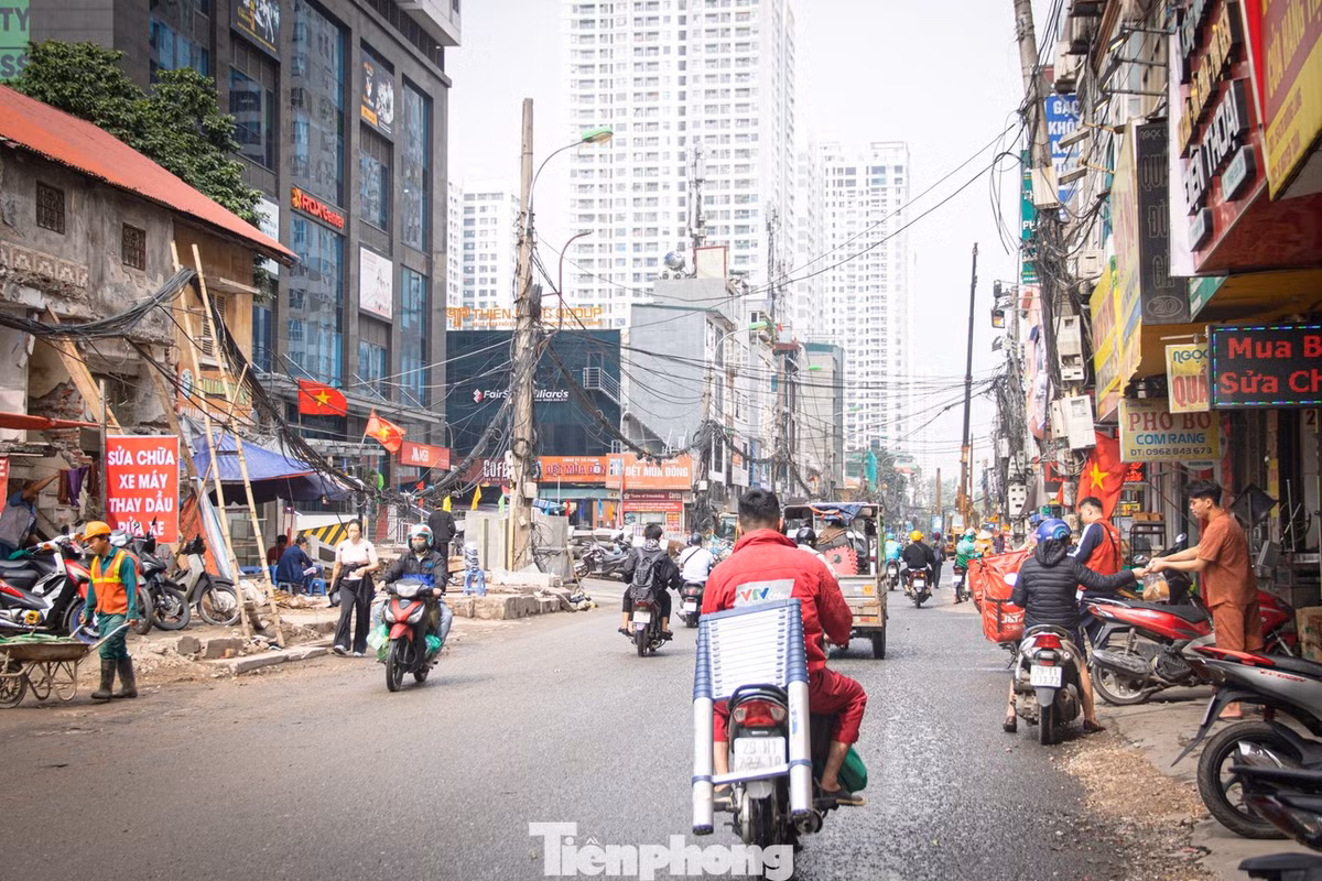 Từ 1/7/2025, sau khi vận hành chính quyền 2 cấp, dự án mở rộng đường Nguyễn Tuân được chuyển giao cho UBND phường Thanh Xuân làm chủ đầu tư.