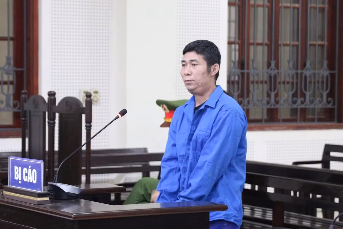 Bị cáo Vi Văn Sơn tại tòa.