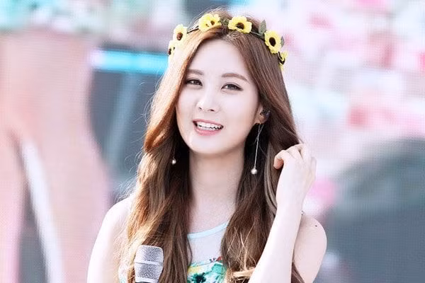 Họ luôn ủng hộ sự nghiệp của chồng, cùng nhau tiến bước. Chính sự tin tưởng và đồng hành ấy tạo nên một mối quan hệ gắn bó bền chặt, lâu dài.