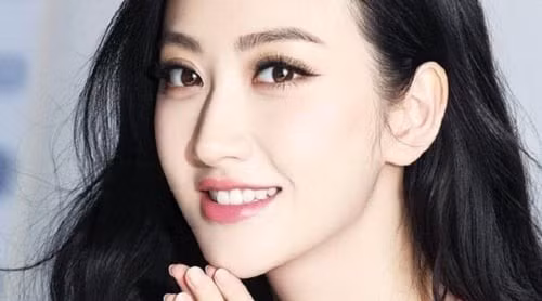 Khi có hậu phương dịu dàng, chồng sẽ yên tâm chinh phục thế giới bên ngoài. Tình yêu và sự ủng hộ âm thầm ấy là nguồn sức mạnh to lớn giúp sự nghiệp thăng hoa.