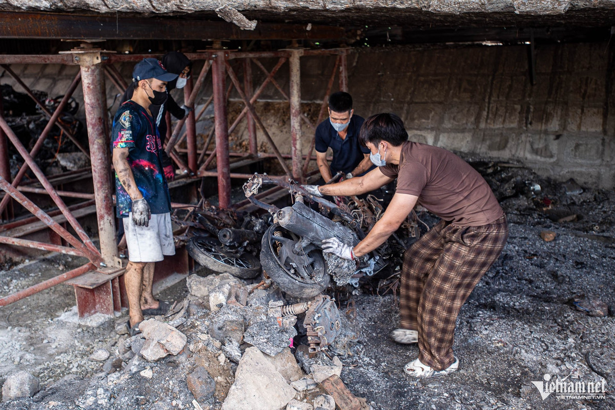 Nhánh cầu này đang được khai thác hạn chế, chỉ cho phép phương tiện có tải trọng dưới 18 tấn đi qua (tương ứng với 50% tải trọng thiết kế).
