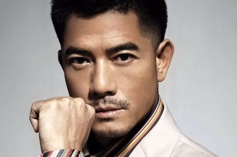 Những người có khuôn mặt này rất hào phóng, nồng hậu với người khác và rất thẳng thắn trong cách ứng xử với mọi người và mọi việc. Đôi khi họ có thể phấn khích và nói nhiều, nhưng tất cả chỉ vì lòng tốt và họ không có ác ý. Người này thực ra là một người rất rộng lượng.