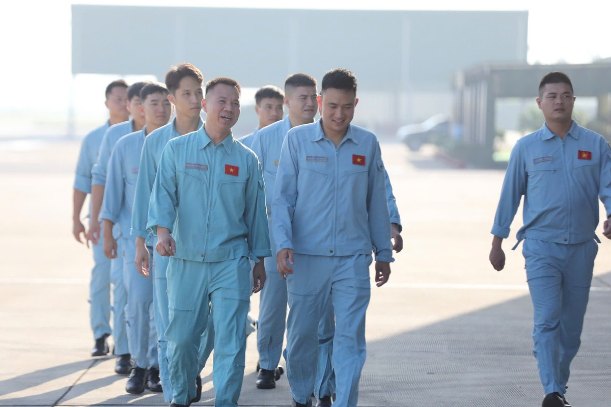 Với quyết tâm cao nhất, những người lính Không quân Việt Nam đã sẵn sàng cho màn trình diễn ấn tượng, xứng tầm với sự kiện lịch sử trọng đại của dân tộc.