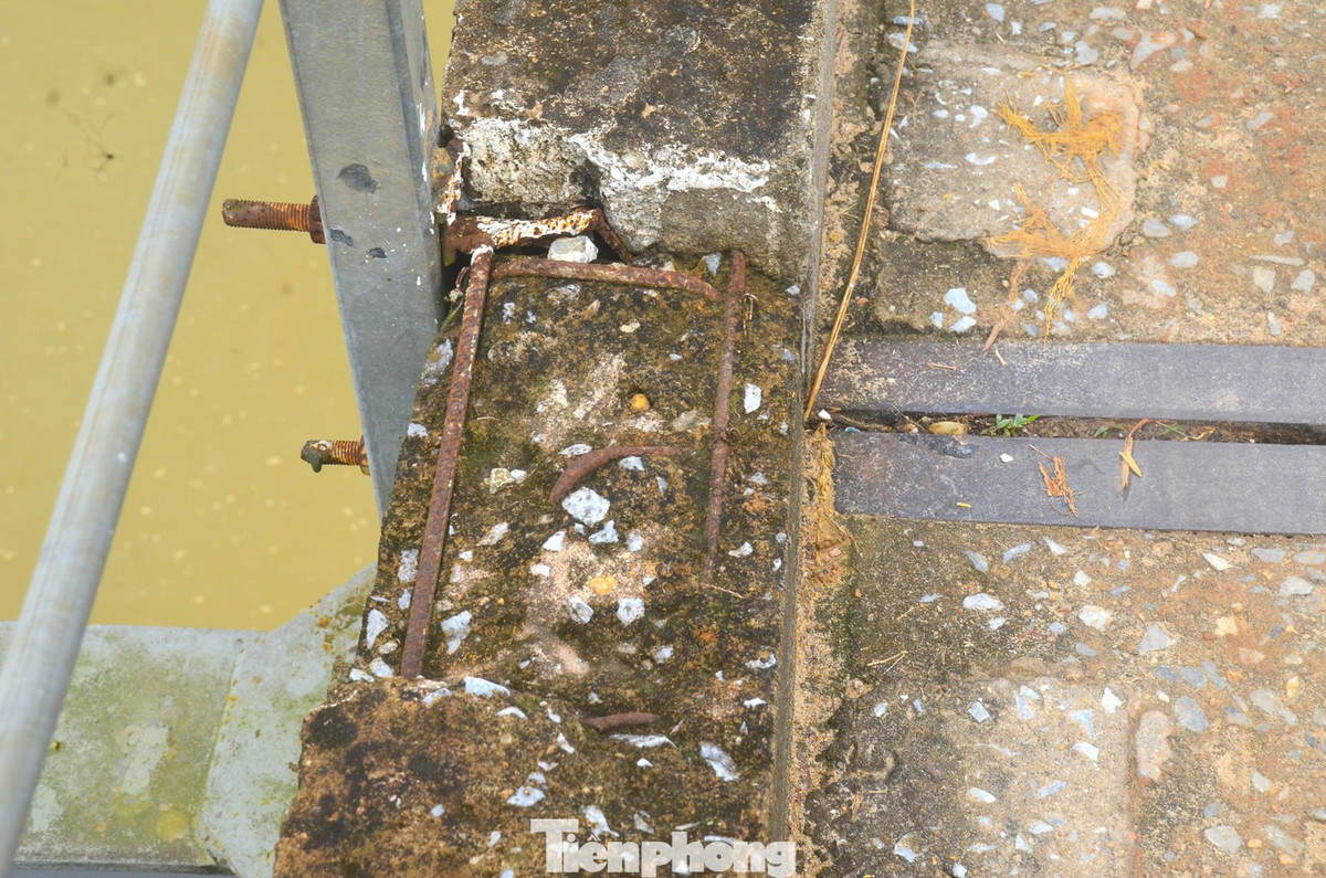 Người dân hai xã Tân An và Nghĩa Hành bày tỏ lo ngại, bất an về sự an toàn mỗi khi di chuyển qua cầu.