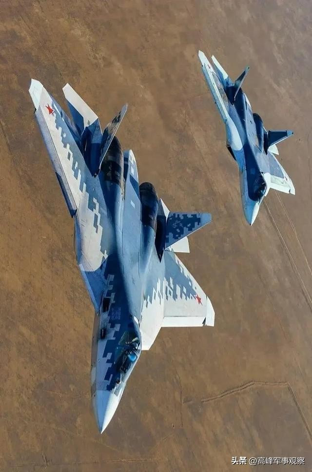 戦争の次の段階では、ロシア空軍が戦場の主役となることを強調しておくべきである。ポーランドのメディアは、ロシア軍がロシアとウクライナ間の戦争勃発以来初めて、ロシア空軍パイロットに対する戦術的制限を解除したと報じた。 3-2512.jpg
