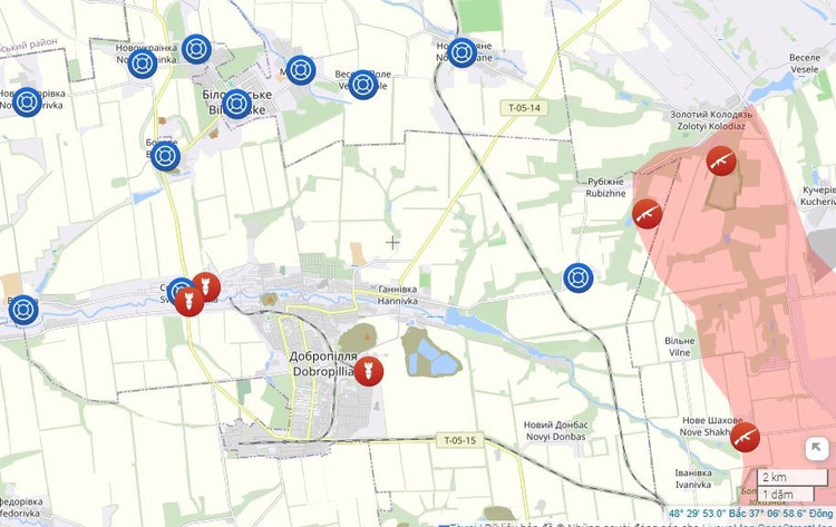 ウクライナ当局は、ドブロポリエ近郊におけるロシア軍の突破地域にある集落の緊急避難を発表したと、RVvoenkorチャンネルが報じた。地図上の青い地点では、ドブロポリエ近郊におけるウクライナ軍の突破により、強制避難命令が延長されている。 13-13.jpg