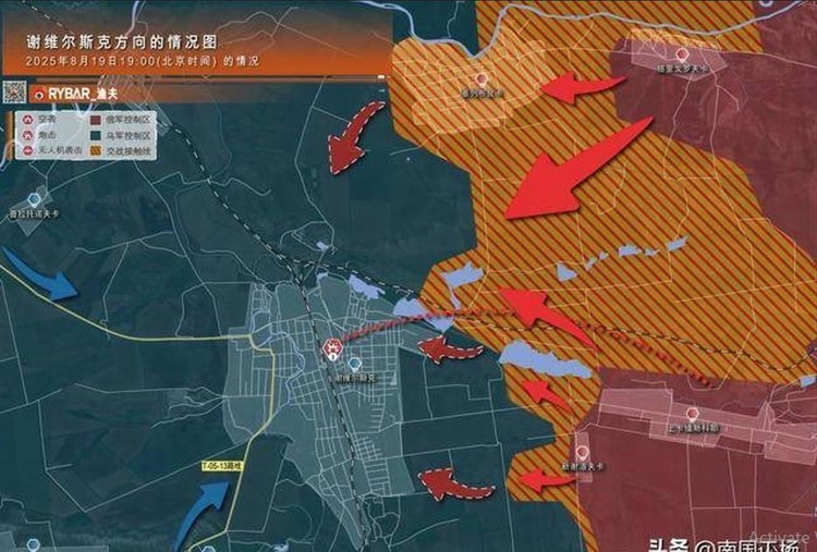 Rybarチャンネルは、数日前、ロシア軍がクピャンスクを包囲したと報じた。それ以来、ウクライナ軍は補給線の喪失が同市におけるウクライナ軍の壊滅を意味することを十分に認識し、積極的に反撃を試みている。 4.jpg