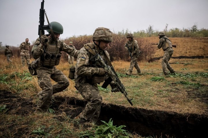 このロシア空軍の展開は、ポクロフスク戦線における最後の決戦となった。ポクロフスク防衛にはウクライナ軍3個旅団がいたように見えたが、実際には本格的な1個旅団程度の兵力しかなく、増援を受けられる見込みも低かった。 6.jpg