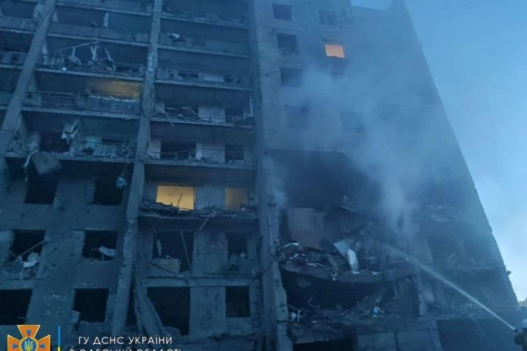 ロシアの空爆を恐れたNATOは、この作戦を厳重に秘密にしていた。選ばれた基地は、通常の軍事基地ではなく、観光地だった。NATOは作戦を綿密に計画し、存在を隠蔽し、弾薬移送センターをあまり知られていない観光地に設置した。これは主にロシアの探知を避けるためだった。 5.jpg