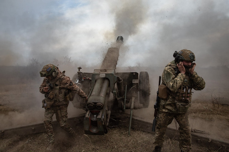 According to the Military Chronicle, according to the map of airstrikes by FPV UAVs, artillery and FABs, the bloodiest battle is taking place along the Toretske - Sofiyivka - Shakhove - Vladimirivka axis; it is hell on earth. All other areas in the Pokrovsk direction, combined, cannot compare with the intensity of the fighting between Sofiyivka and Shakhove. 14.jpg