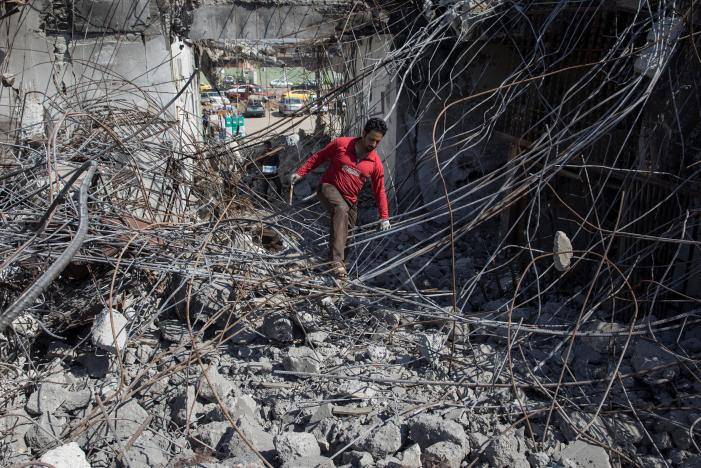 Cảnh tượng tan hoang sau các cuộc giao tranh ở Mosul ngày 17/4. Ảnh: Reuters.