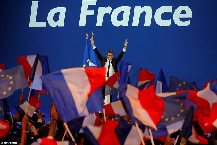 Theo CNN, ứng viên trung dung Emmanuel Macron, 39 tuổi, đã giành được 23,7% số phiếu ủng hộ. Ảnh: Reuters.