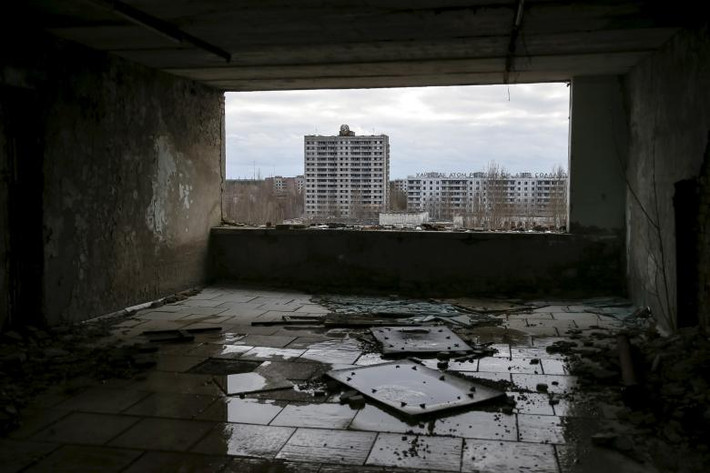Thị trấn Pripyat không một bóng người. (Nguồn ảnh: Reuters)