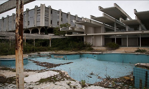 Khách sạn Haludovo Palace trên đảo Krk của Croatia từng là địa điểm thu hút đông đảo du khách vào thập niên 1970 và 1980.