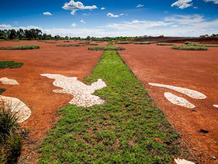 Royal Botanic Gardens Victoria là vườn thực vật ở Cranbourne, Australia, có 170 nghìn loài thực vật bản địa.