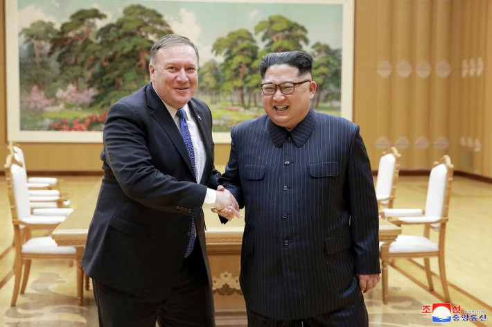 Chủ tịch Kim Jong-un đã có cuộc gặp “bí mật” với Ngoại trưởng Mỹ Mike Pompeo ngày 9/5. Ảnh: Reuters.