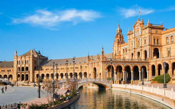 Khung cảnh yên bình của thành phố Seville. Đây là một trong những thành phố phát triển của Tây Ban Nha.
