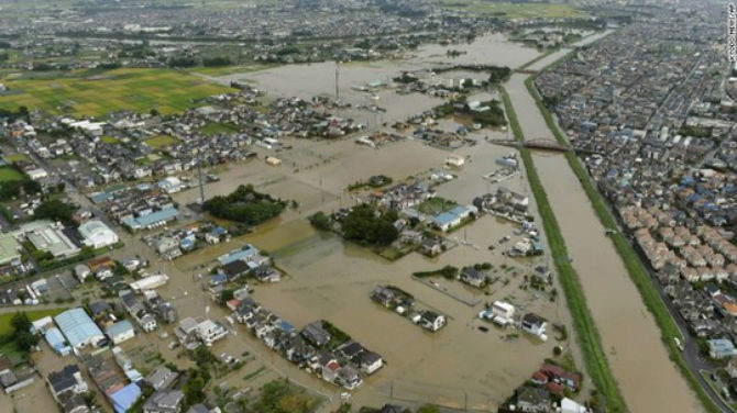 Nước lũ ngập ở các tỉnh Ibaraki và Tochigi của Nhật Bản.