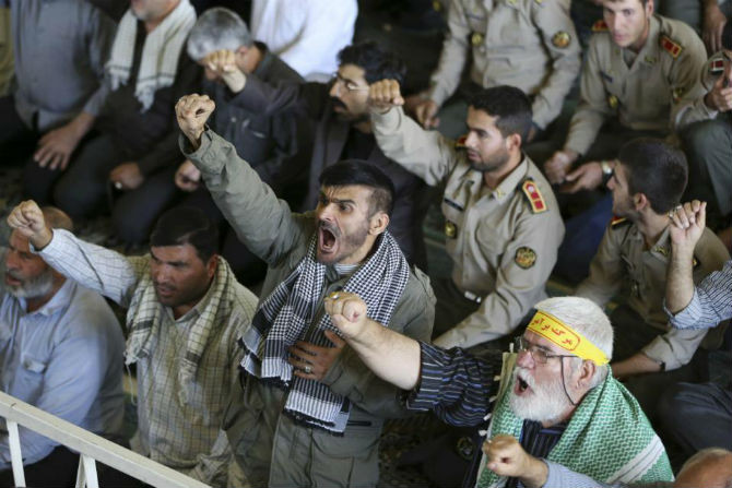 Sự việc đã gây làn sóng biểu tình ở Iran.