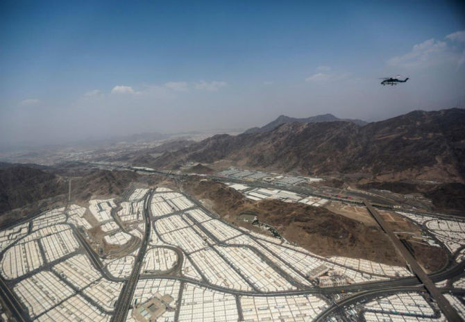 Trước đó, ngày 22/9, khoảng hai triệu người hành hương đã đổ về thánh địa Mecca, Ả-rập Xê-út trong dịp lễ hành hương Hajj 2015.