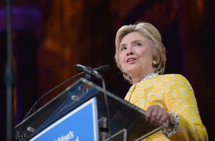 Một cuộc thăm dò của Gallup hồi tháng 12/2017 cho thấy, bà Clinton là người phụ nữ Mỹ được ngưỡng mộ nhất trong năm thứ 16 liên tiếp. Ảnh: Zimbio.
