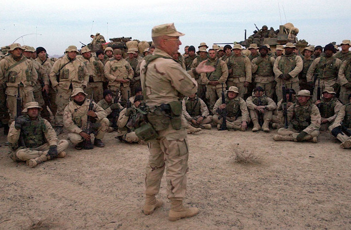Ông Mattis được thăng cấp đại tá, tiếp đến là Chuẩn tướng và tham gia vào cuộc chiến tranh Afghanistan sau vụ khủng bố ở New York ngày 11/9/2001.