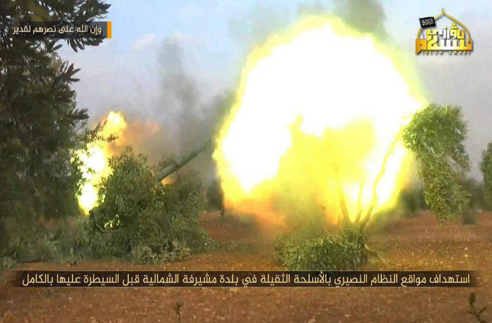 Các nhà hoạt động ủng hộ chính phủ Syria xác nhận rằng khủng bố HTS đã chiếm được nhiều khu vực trong cuộc phản công vừa qua.