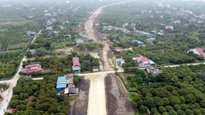 Còn phần dự án đường dẫn tại xã Thanh Cường (huyện Thanh Hà, Hải Dương) phải thu hồi hơn 93.000 m2 của 206 hộ.