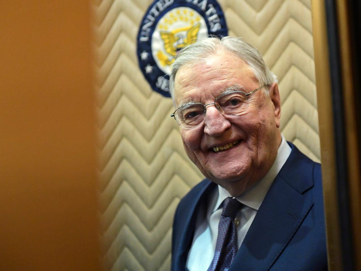 Ông Walter Mondale là Thượng nghị sĩ Mỹ từ năm 1964 đến 1976. Ảnh: AP.