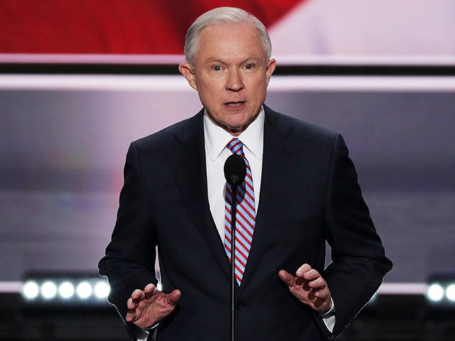 Ông Sessions từng theo học tại trường Huntingdon ở Montgomery và tốt nghiệp với tấm bằng cử nhân vào năm 1969. Năm 1973, ông tốt nghiệp trường Đại học Luật Alabama với học vị Tiến sĩ. Ảnh: Breitbart.