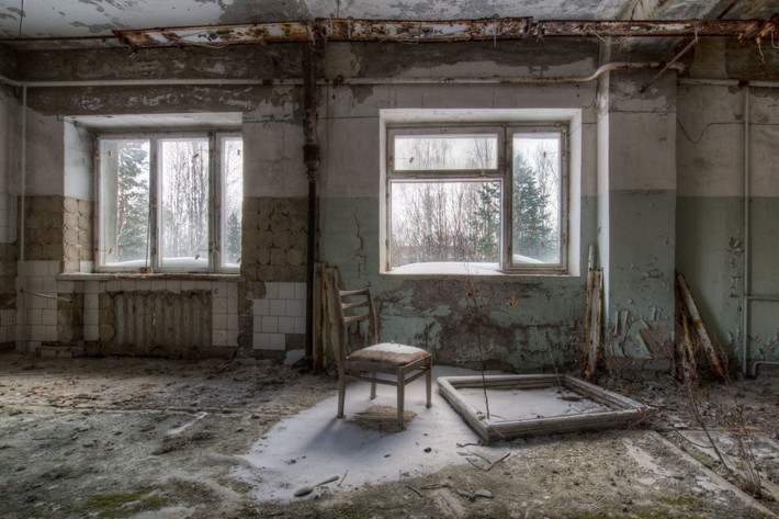 Bức ảnh này được chụp tại thị trấn ma Pripyat ở Ukraine, 30 năm sau thảm họa hạt nhân Chernobyl.