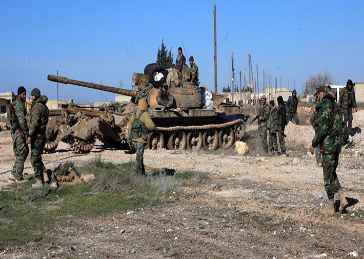 Trong diễn biến khác trên chiến trường Syria, tại tỉnh Idlib, các tay súng phiến quân do nhóm liên minh thánh chiến Hayat Tahrir al-Sham (HTS) đã nhiều lần tìm cách xâm nhập vào các tuyến phòng thủ của Quân đội Syria gần thị trấn Khuwayn trong khu phi quân sự Idlib. Ảnh: Sputnik.