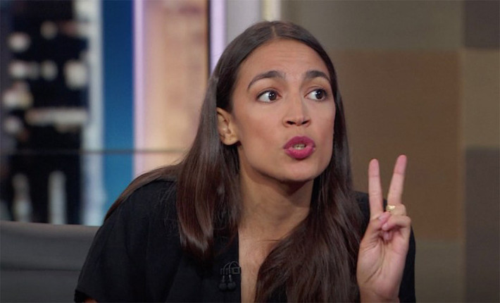Không chỉ là nữ nghị sĩ trẻ nhất lịch sử Mỹ, cô Ocasio-Cortez cũng là một trong những người trẻ tuổi nhất được đề cử để tham gia cuộc đua vào Quốc hội Mỹ. Ảnh: NR.