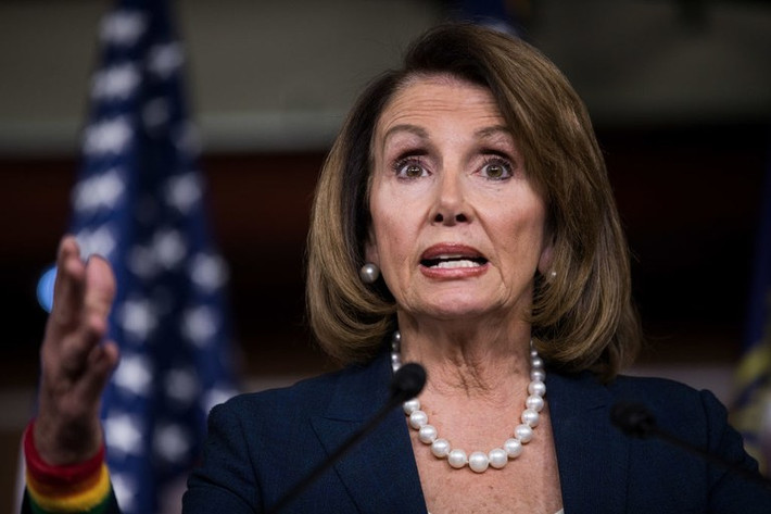Ngày 7/11, bà Nancy Pelosi, lãnh đạo phe thiểu số trong Quốc hội khóa 115 của Mỹ, đã gửi một bức thư tới các Hạ nghị sĩ đương nhiệm và vừa đắc cử của Đảng Dân chủ để đề nghị họ ủng hộ nỗ lực của bà trở thành Chủ tịch Hạ viện Mỹ khóa 116. Ảnh: VF.