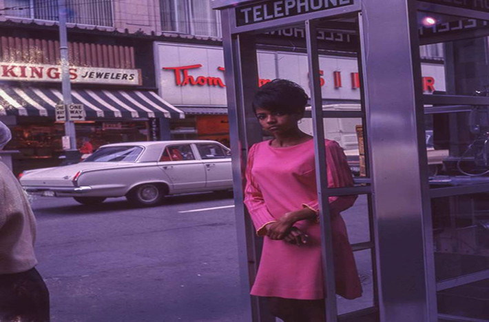 Bức ảnh chụp đường phố Seattle năm 1967.
