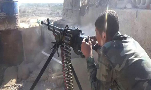 Theo hãng Fars (Iran) ngày 31/10, Quân đội Syria đã đập tan một cuộc tấn công của nhóm phiến quân nhằm vào căn cứ của lực lượng chính phủ Damascus ở ngôi làng Atshan, Bắc Hama. Ảnh: SANA.
