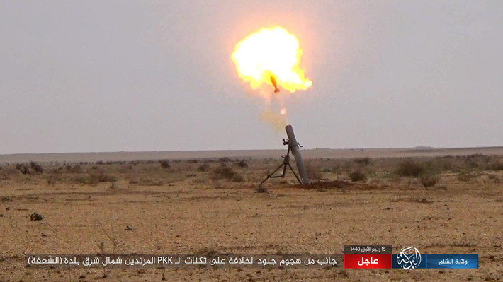 Trong khi đó, nhiều hãng tin Syria đưa tin rằng các tay súng IS đã chiếm quyền kiểm soát khu vực rộng lớn ở thị trấn al-Bahrah sau đợt phản công dữ dội, buộc lực lượng SDF phải rút lui.