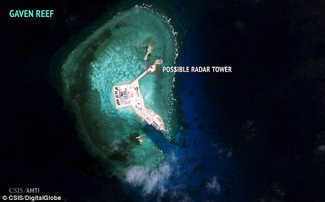 Những bức ảnh chỉ ra nhiều vị trí khác nhau về hệ thống radar khả năng được lắp đặt trên các đảo nhân tạo mà Trung Quốc bồi lấp trái phép trên Biển Đông. Ảnh: Đá Ga Ven.